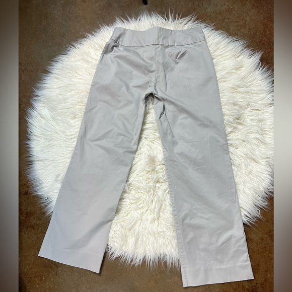 Woman’s United Colors of Benetton cream wide leg pants, size 42 - Picture 3 of 12